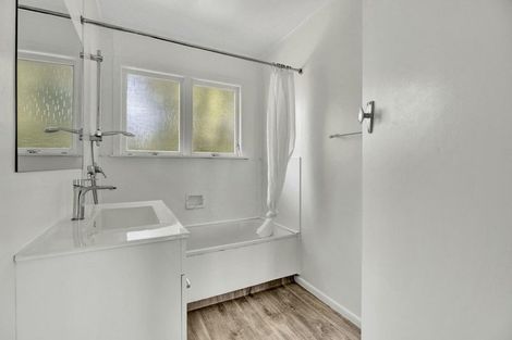 Photo of property in 20 Acacia Crescent, Glenview, Hamilton, 3206