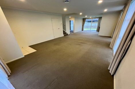 Photo of property in 13 Zabeel Crescent, Takanini, 2112