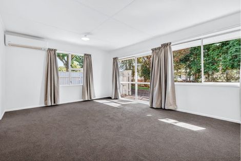 Photo of property in 16 Cumberland Street, Tauhara, Taupo, 3330
