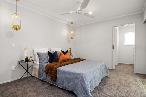 Photo of property in 15 Endeavour Avenue, Welcome Bay, Tauranga, 3112