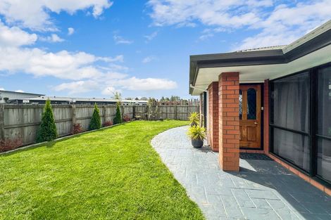 Photo of property in 2/41 Amyes Road, Hornby, Christchurch, 8042