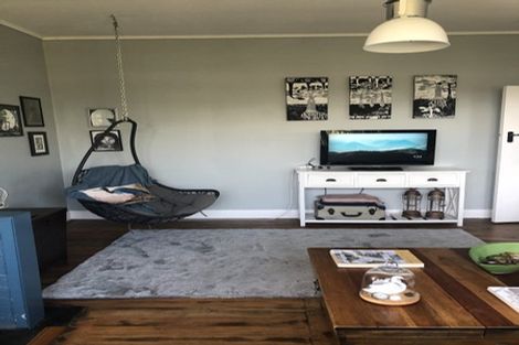 Photo of property in 25 Cobden Street, Westport, 7825