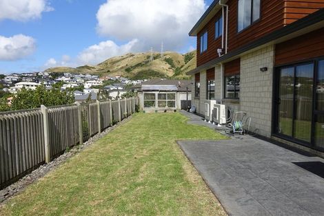 Photo of property in 64 Amesbury Drive, Churton Park, Wellington, 6037