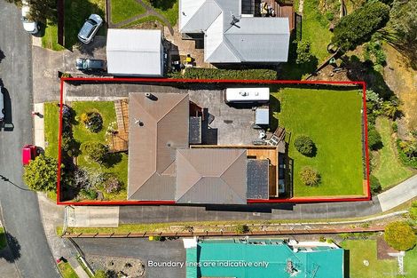 Photo of property in 6 Lucas Place, Weymouth, Auckland, 2103