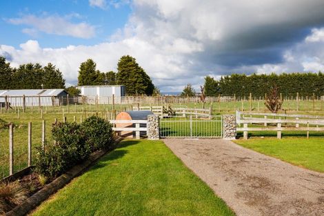 Photo of property in 106 Reid Line East, Aorangi, Feilding, 4775