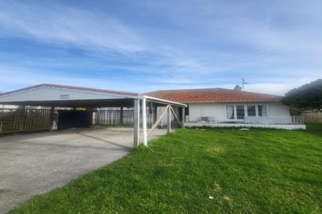 Photo of property in 70 Cambridge Terrace, Papatoetoe, Auckland, 2025