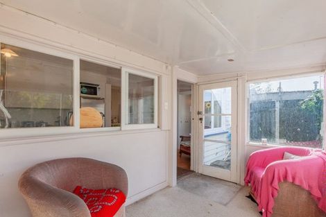 Photo of property in 23 Pukeko Place, Westshore, Napier, 4110