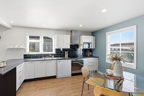 Photo of property in 63 Tauiwi Crescent, Hei Hei, Christchurch, 8042