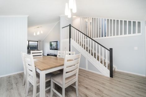 Photo of property in 47a Carter Crescent, Awapuni, Palmerston North, 4412