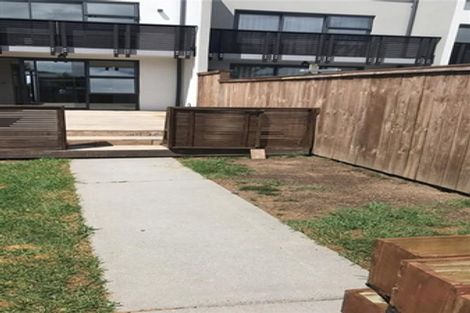 Photo of property in 174 Hobsonville Point Road, Hobsonville, Auckland, 0616