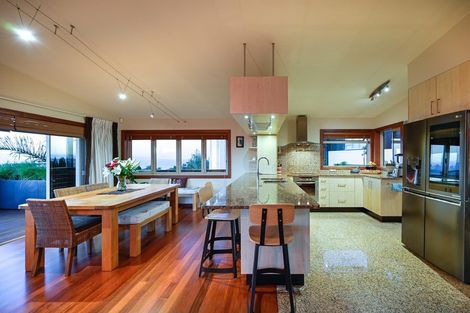 Photo of property in 331 Princes Drive, Britannia Heights, Nelson, 7010