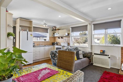 Photo of property in 18 Waitahanui Avenue, Taupo, 3330