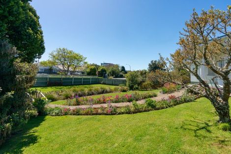 Photo of property in 68 Ocean Road, Paraparaumu Beach, Paraparaumu, 5032