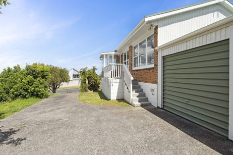 Photo of property in 1/239 Glamorgan Drive, Torbay, Auckland, 0630