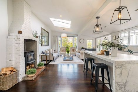 Photo of property in 33 Wairere Road, Belmont, Lower Hutt, 5010