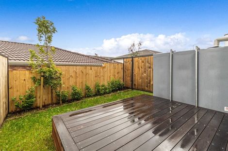 Photo of property in 13 Raupeti Lane, Henderson, 0612