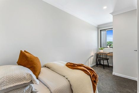 Photo of property in 12 Tima Lane, Mangere Bridge, Auckland, 2022