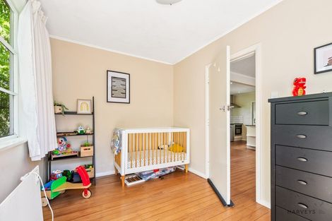 Photo of property in 76 Titirangi Road, New Lynn, Auckland, 0600