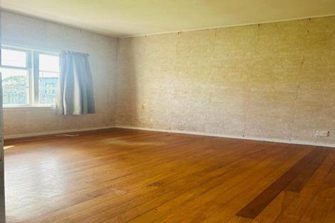 Photo of property in 30 Vine Street, Mangere East, Auckland, 2024