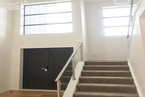 Photo of property in 18 Spyglass Street, Red Beach, 0932