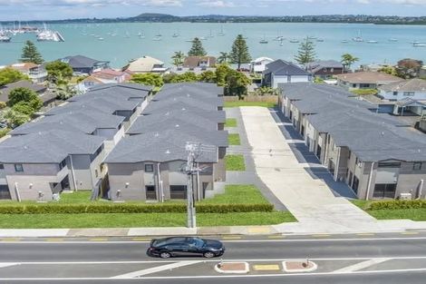 Photo of property in 147c Bucklands Beach Road, Bucklands Beach, Auckland, 2012