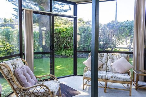 Photo of property in 174 Ngamotu Road, Spotswood, New Plymouth, 4310