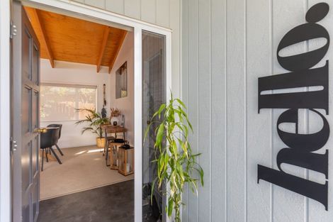 Photo of property in 1 Blundell Avenue, Waipukurau, 4200