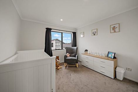 Photo of property in 22 Piripono Crescent, Pukekohe, 2120