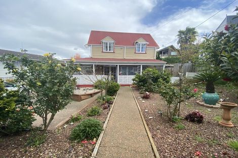 Photo of property in 60 Makora Road, Massey, Auckland, 0614