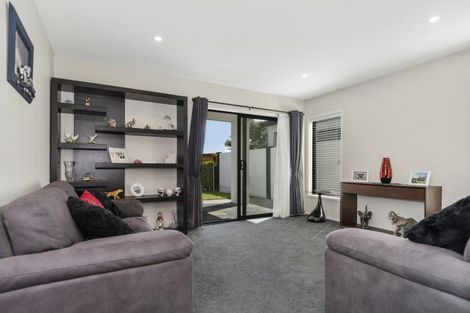 Photo of property in 8 Maria Tini Drive, Papamoa Beach, Papamoa, 3118