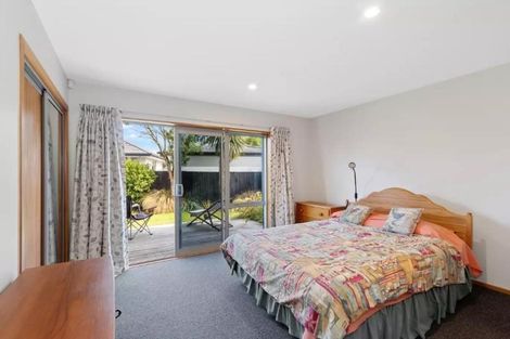 Photo of property in 79 Vivian Street, Burwood, Christchurch, 8083
