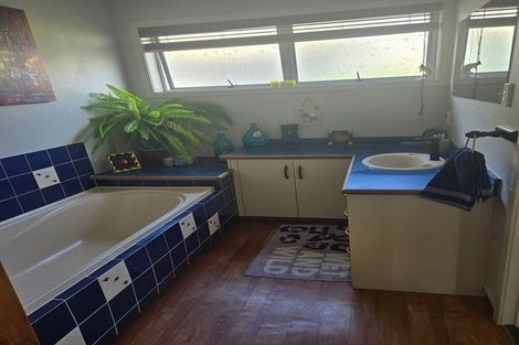 Photo of property in 29 Livingstone Avenue, Nawton, Hamilton, 3200