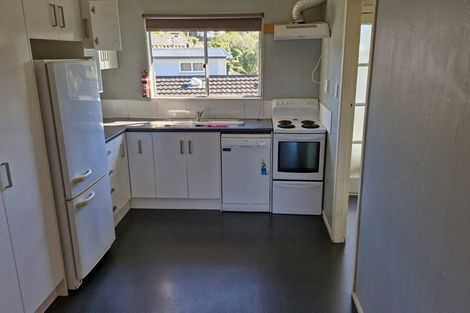 Photo of property in 112 Dowse Drive, Maungaraki, Lower Hutt, 5010