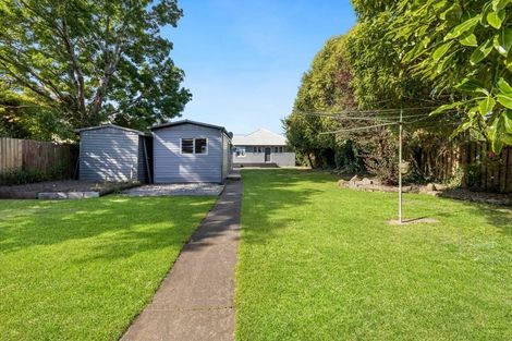 Photo of property in 397 Sawyers Arms Road, Harewood, Christchurch, 8051