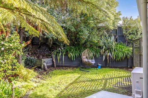 Photo of property in 2 Alberta Street, Acacia Bay, Taupo, 3330