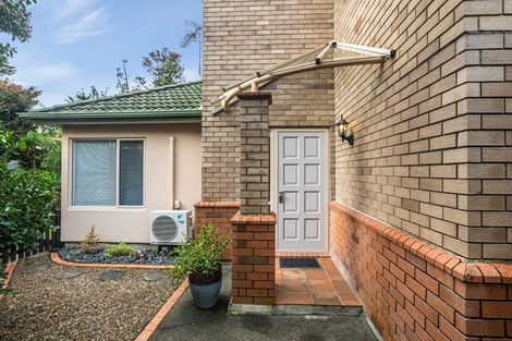 Photo of property in 30 Amherst Place, Albany, Auckland, 0632