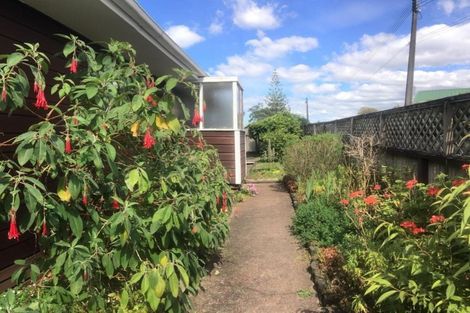 Photo of property in 165a/3 Colwill Road, Massey, Auckland, 0614