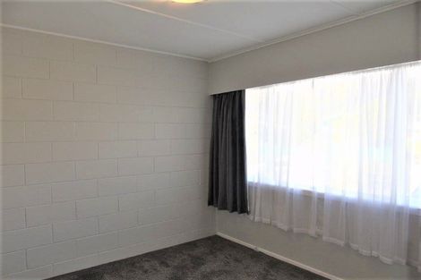 Photo of property in 7b Matthews Road, Wainuiomata, Lower Hutt, 5014