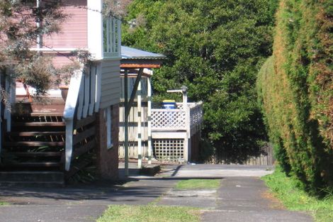 Photo of property in 2/24 Routley Drive, Glen Eden, Auckland, 0602