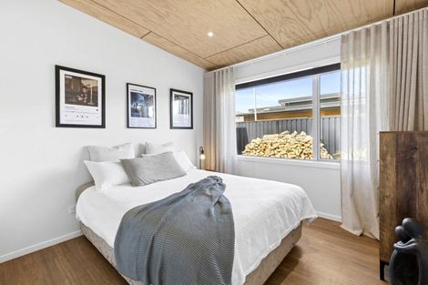 Photo of property in 7 David Place, Cromwell, 9310