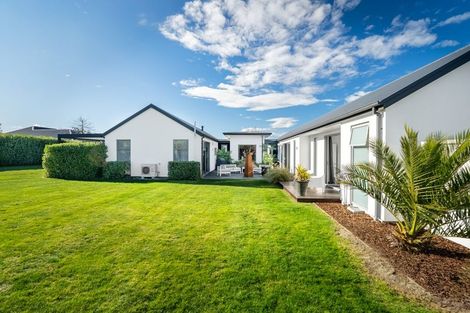 Photo of property in 18 Brampton Drive, West Melton, 7618