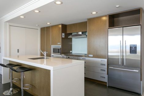 Photo of property in 225 Lake Terrace, Waipahihi, Taupo, 3330