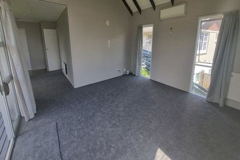 Photo of property in 2 Hinau Street, Pukehangi, Rotorua, 3015