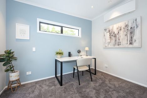 Photo of property in 5 Titiwai Place, Birkenhead, Auckland, 0626