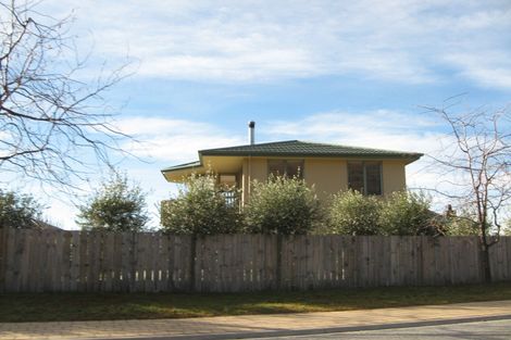 Photo of property in 94 Meadowstone Drive, Wanaka, 9305