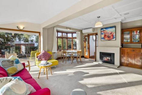 Photo of property in 7 Leven Street, Roslyn, Dunedin, 9010
