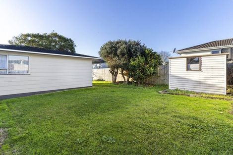 Photo of property in 22 Carbery Place, Manurewa, Auckland, 2102