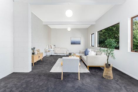 Photo of property in 11 The Anchorage, Whitby, Porirua, 5024