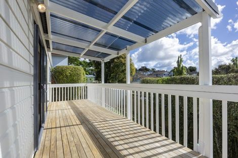 Photo of property in 1/16 Maywood Crescent, Glen Eden, Auckland, 0602