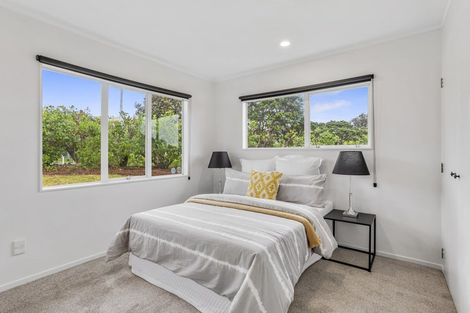 Photo of property in 16 Alec Craig Way, Gulf Harbour, Whangaparaoa, 0930